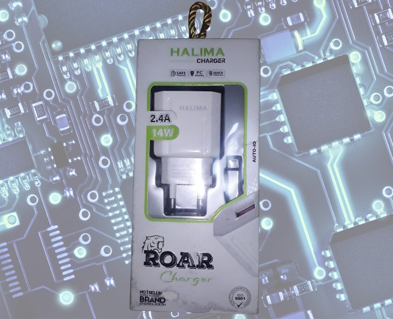 Halima ROAR Smartphones Charger All types of (2.4A) 14W Fast Charging